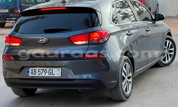 Acheter Occasion Voiture Hyundai Elantra Gris de fer à Dakar, Dakar Acheter Occasion Voiture Hyundai Elantra Gris de fer à Dakar, Dakar