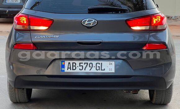 Acheter Occasion Voiture Hyundai Elantra Gris de fer à Dakar, Dakar Acheter Occasion Voiture Hyundai Elantra Gris de fer à Dakar, Dakar