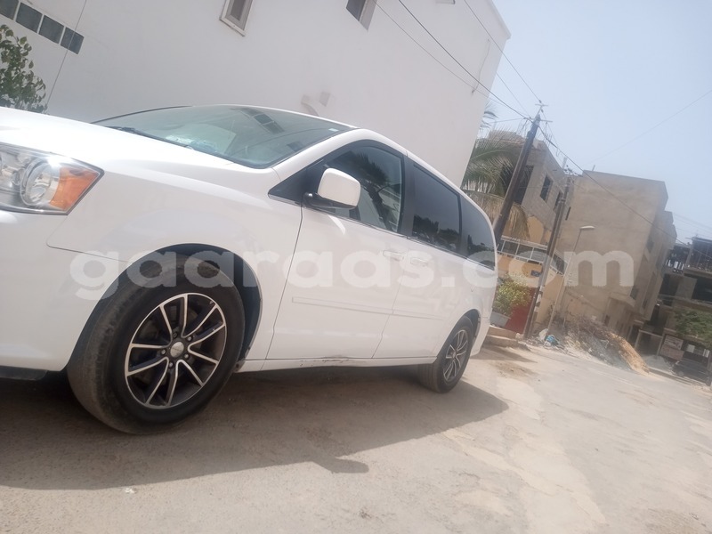 Big with watermark dodge caravan dakar dakar 33539