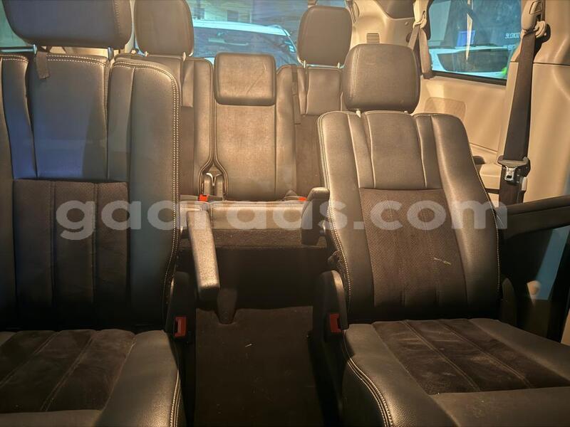 Big with watermark dodge caravan dakar dakar 33539