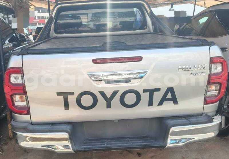 Big with watermark toyota hilux dakar dakar 33549