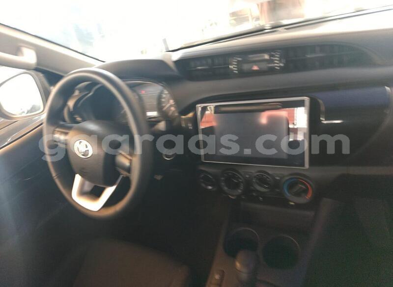 Big with watermark toyota hilux dakar dakar 33549