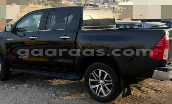 Acheter Neuf Voiture Toyota Hilux Noir à Dakar, Dakar Acheter Neuf Voiture Toyota Hilux Noir à Dakar, Dakar