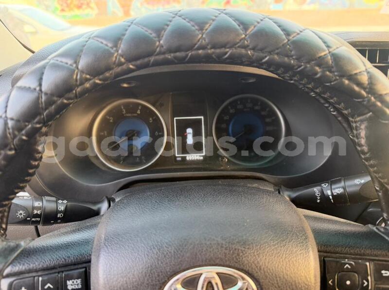Big with watermark toyota hilux dakar dakar 33550