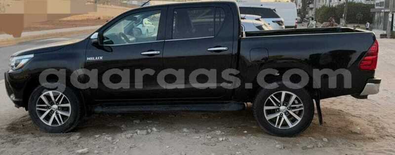 Big with watermark toyota hilux dakar dakar 33550