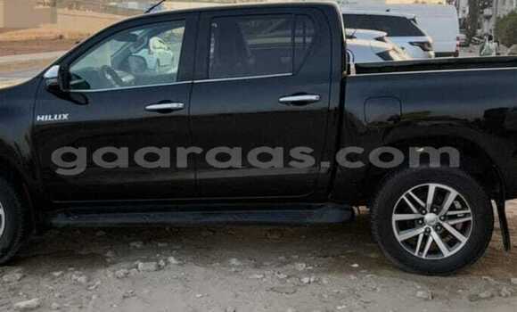 Acheter Neuf Voiture Toyota Hilux Noir à Dakar, Dakar Acheter Neuf Voiture Toyota Hilux Noir à Dakar, Dakar