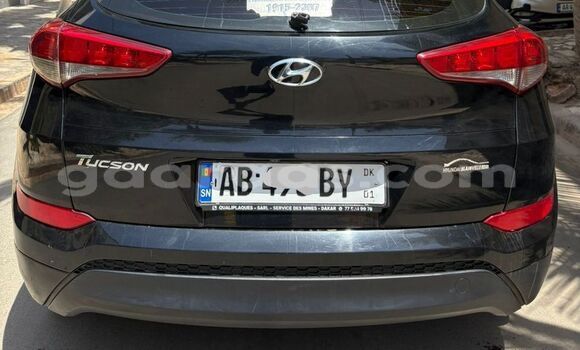 Buy Used Hyundai Tucson Silver Car in Dakar in Dakar Buy Used Hyundai Tucson Silver Car in Dakar in Dakar