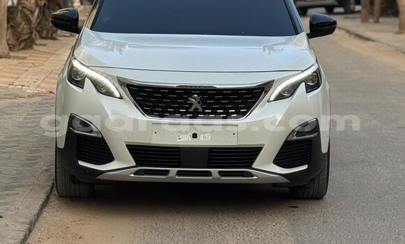 Acheter Neuf Voiture Peugeot 3008 Blanc à Dakar, Dakar Acheter Neuf Voiture Peugeot 3008 Blanc à Dakar, Dakar