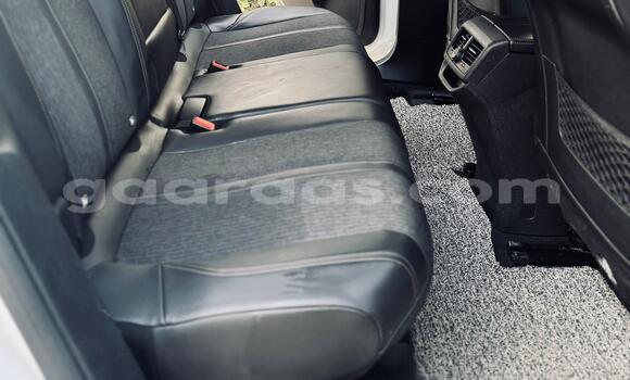 Acheter Neuf Voiture Peugeot 3008 Blanc à Dakar, Dakar Acheter Neuf Voiture Peugeot 3008 Blanc à Dakar, Dakar