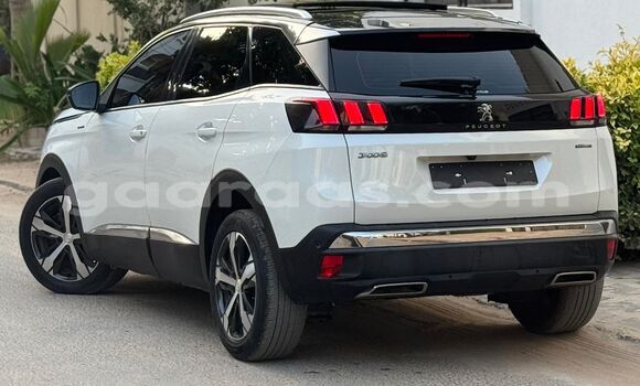 Acheter Neuf Voiture Peugeot 3008 Blanc à Dakar, Dakar Acheter Neuf Voiture Peugeot 3008 Blanc à Dakar, Dakar