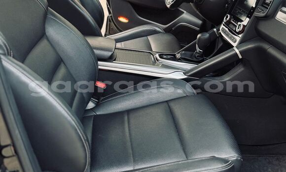 Buy Used Renault Samsung QM6 Black Car in Dakar in Dakar Buy Used Renault Samsung QM6 Black Car in Dakar in Dakar