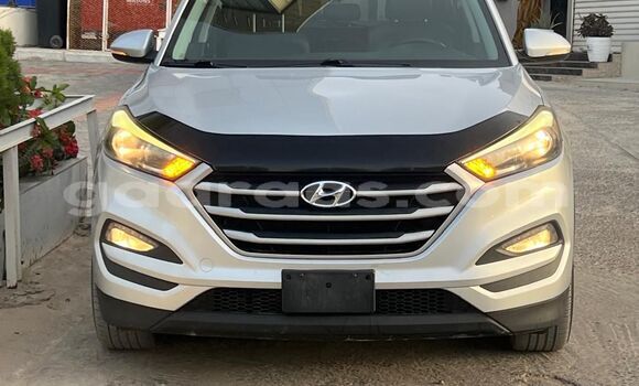 Dieundeu Beess Hyundai Tucson White Auto in Dakar in Dakar Dieundeu Beess Hyundai Tucson White Auto in Dakar in Dakar