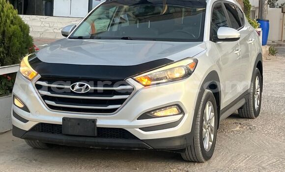 Acheter Neuf Voiture Hyundai Tucson Blanc à Dakar, Dakar Acheter Neuf Voiture Hyundai Tucson Blanc à Dakar, Dakar