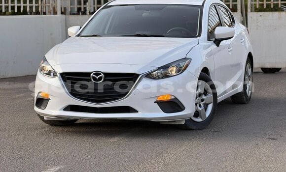 Buy New Mazda 3 Blanc Car in Dakar in Dakar Buy New Mazda 3 Blanc Car in Dakar in Dakar