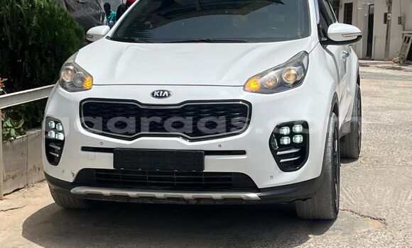 Dieundeu Beess Kia Sportage Blanc Auto in Dakar in Dakar Dieundeu Beess Kia Sportage Blanc Auto in Dakar in Dakar