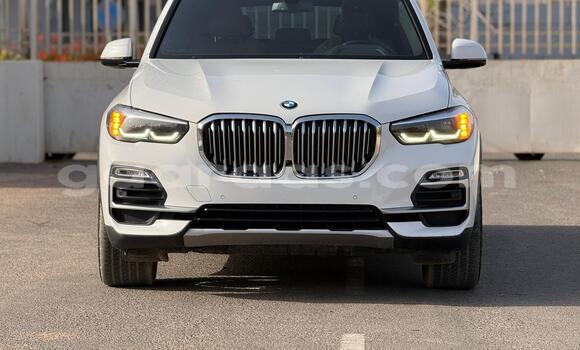 Buy New BMW X5 Blanc Car in Dakar in Dakar