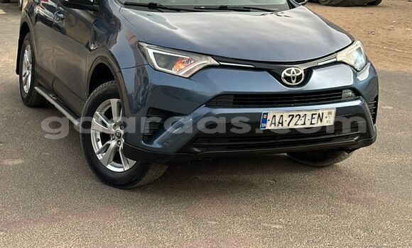 Acheter Occasion Voiture Toyota Rav 4 Bleu à Dakar, Dakar Acheter Occasion Voiture Toyota Rav 4 Bleu à Dakar, Dakar
