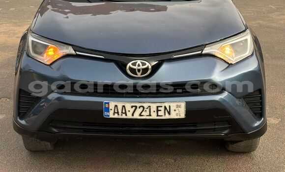 Acheter Neuf Voiture Toyota RAV4 Bleu à Dakar, Dakar Acheter Neuf Voiture Toyota RAV4 Bleu à Dakar, Dakar
