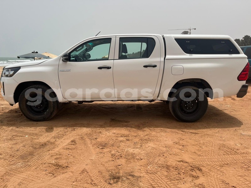 Big with watermark toyota hilux dakar dakar 33578