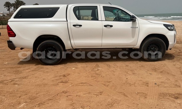 Acheter Occasion Voiture Toyota Hilux White à Dakar, Dakar Acheter Occasion Voiture Toyota Hilux White à Dakar, Dakar