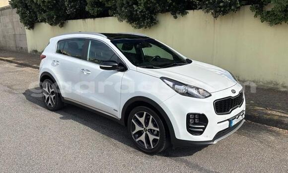 Acheter Occasion Voiture Kia Sportage Blanc à Dabo, Kolda