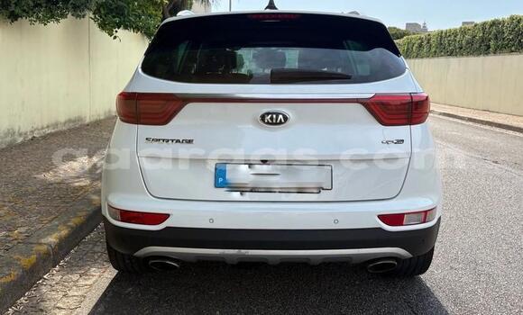 Acheter Occasion Voiture Kia Sportage Blanc à Dabo, Kolda Acheter Occasion Voiture Kia Sportage Blanc à Dabo, Kolda