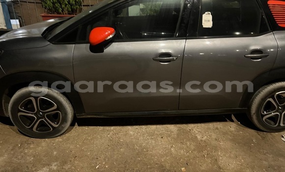 Acheter Import Voiture Citroen C3 Aircross Gris à Dakar, Dakar Acheter Import Voiture Citroen C3 Aircross Gris à Dakar, Dakar
