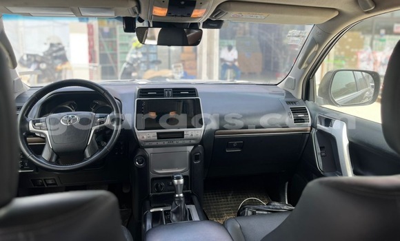 Acheter Occasion Voiture Toyota Land Cruiser Noir à Dakar, Dakar Acheter Occasion Voiture Toyota Land Cruiser Noir à Dakar, Dakar