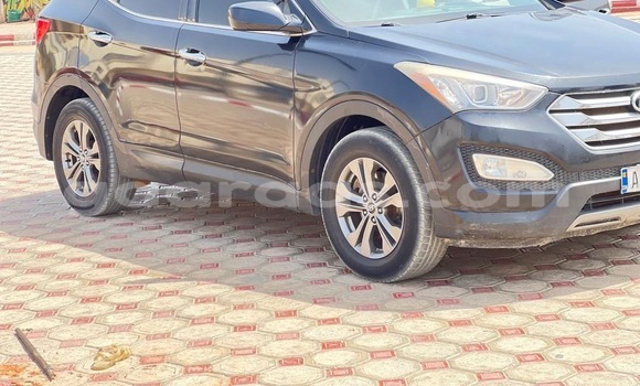 Acheter Occasion Voiture Hyundai Santa Fe Noir à Dakar, Dakar Acheter Occasion Voiture Hyundai Santa Fe Noir à Dakar, Dakar