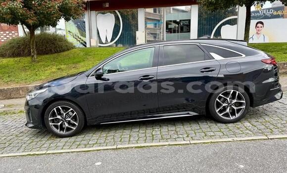 Acheter Occasion Voiture Kia Cee'd Noir à Bambey, Diourbel Acheter Occasion Voiture Kia Cee'd Noir à Bambey, Diourbel