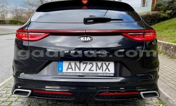 Acheter Occasion Voiture Kia Cee'd Noir à Bambey, Diourbel Acheter Occasion Voiture Kia Cee'd Noir à Bambey, Diourbel