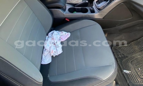 Acheter Occasion Voiture Ford Escape Beige à Dakar, Dakar Acheter Occasion Voiture Ford Escape Beige à Dakar, Dakar
