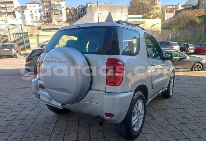 Big with watermark toyota rav4 bagmati behind berlin 33604
