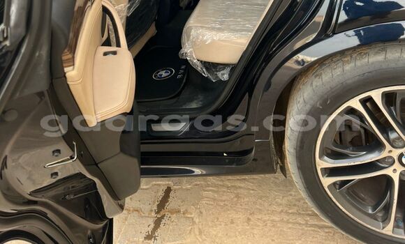 Acheter Occasion Voiture BMW X4 Noir à Dakar, Dakar Acheter Occasion Voiture BMW X4 Noir à Dakar, Dakar
