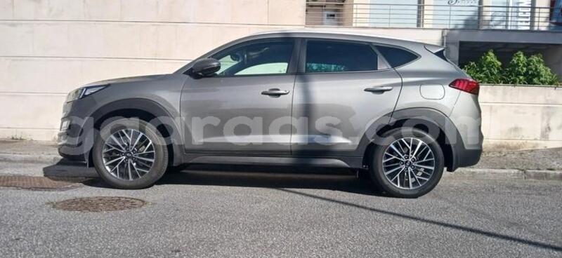 Big with watermark hyundai tucson bagmati behind berlin 33634
