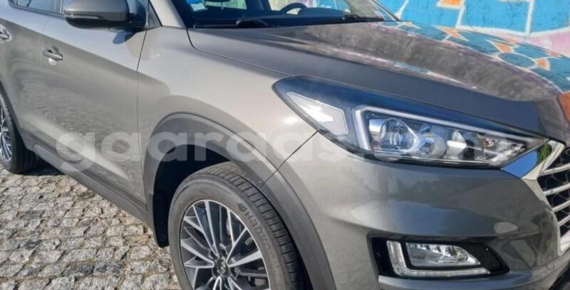 Big with watermark hyundai tucson bagmati behind berlin 33634