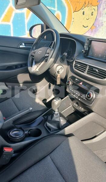 Big with watermark hyundai tucson bagmati behind berlin 33634