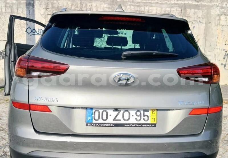 Big with watermark hyundai tucson bagmati behind berlin 33634