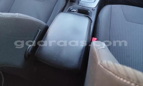 Acheter Occasion Voiture Ford Focus Gris à Bignona, Ziguinchor Acheter Occasion Voiture Ford Focus Gris à Bignona, Ziguinchor