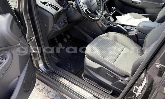 Acheter Occasion Voiture Ford C-MAX Gris à Bambey, Diourbel Acheter Occasion Voiture Ford C-MAX Gris à Bambey, Diourbel
