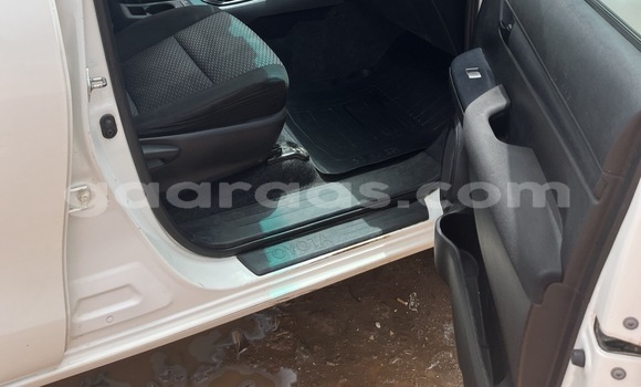 Acheter Occasion Voiture Toyota Hilux White à Dakar, Dakar Acheter Occasion Voiture Toyota Hilux White à Dakar, Dakar