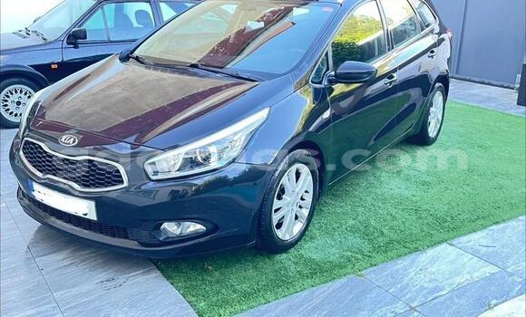 Acheter Occasion Voiture Kia Cee'd Noir à Bignona, Ziguinchor Acheter Occasion Voiture Kia Cee'd Noir à Bignona, Ziguinchor