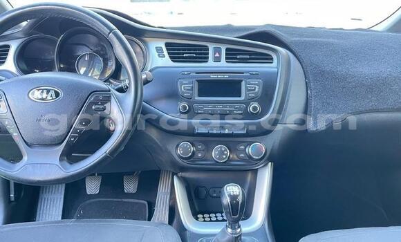 Acheter Occasion Voiture Kia Cee'd Noir à Bignona, Ziguinchor Acheter Occasion Voiture Kia Cee'd Noir à Bignona, Ziguinchor