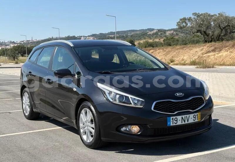 Big with watermark kia cee d diourbel bambey 33653