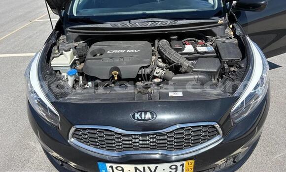 Acheter Occasion Voiture Kia Cee'd Noir à Bambey, Diourbel Acheter Occasion Voiture Kia Cee'd Noir à Bambey, Diourbel