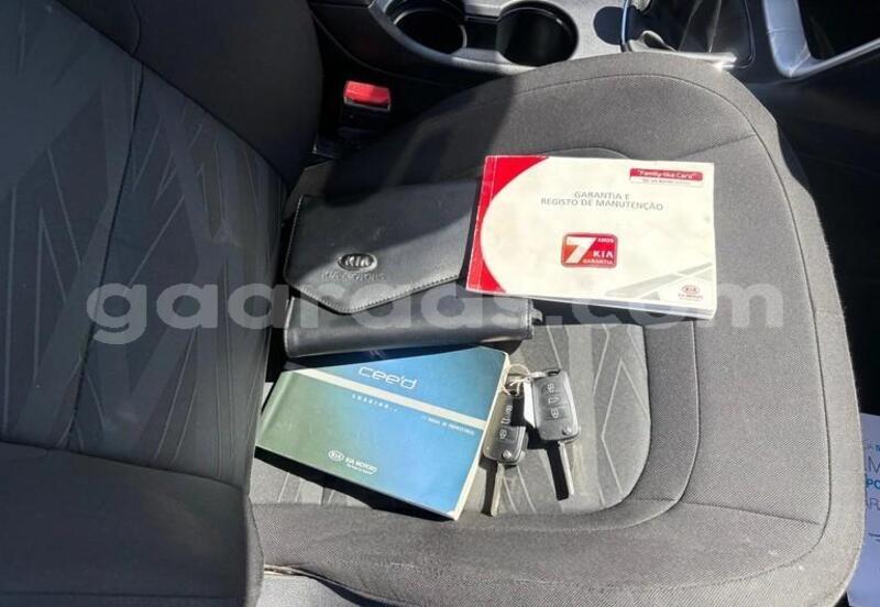 Big with watermark kia cee d diourbel bambey 33653