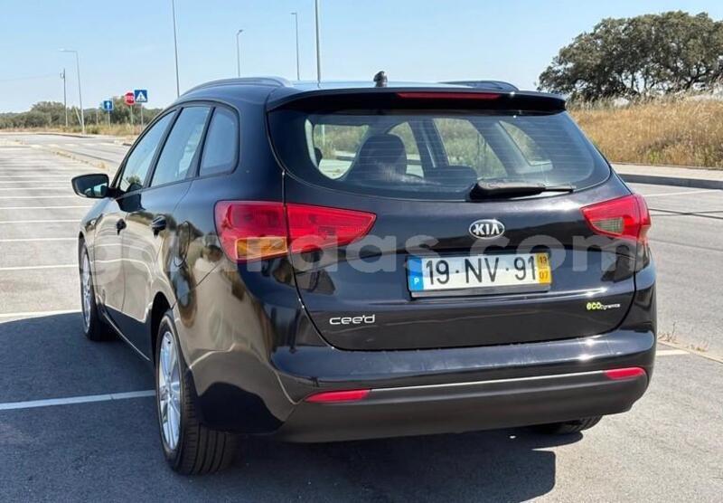 Big with watermark kia cee d diourbel bambey 33653
