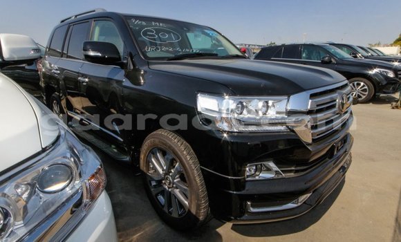 Acheter Import Utilitaire Toyota Land Cruiser Noir à Import - Dubai, Dakar Acheter Import Utilitaire Toyota Land Cruiser Noir à Import - Dubai, Dakar