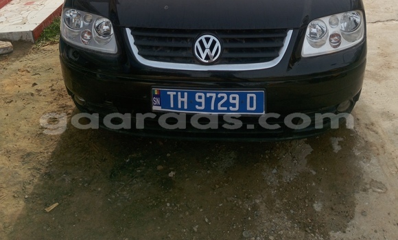 Acheter Occasion Voiture Volkswagen Touran Noir à Dakar, Dakar