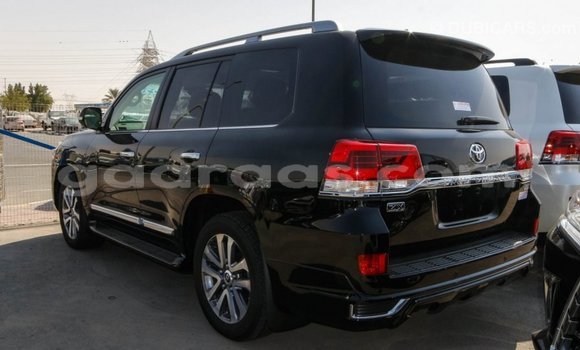 Acheter Import Utilitaire Toyota Land Cruiser Noir à Import - Dubai, Dakar Acheter Import Utilitaire Toyota Land Cruiser Noir à Import - Dubai, Dakar